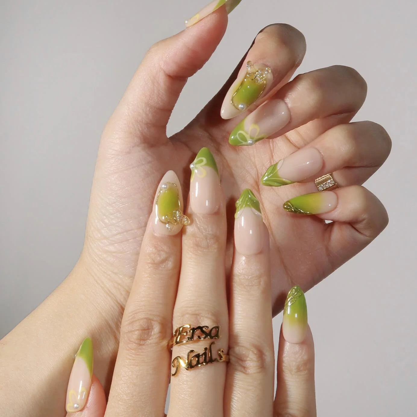 Work Piece x Ersa - "Thriving" Press-on Nail Set
