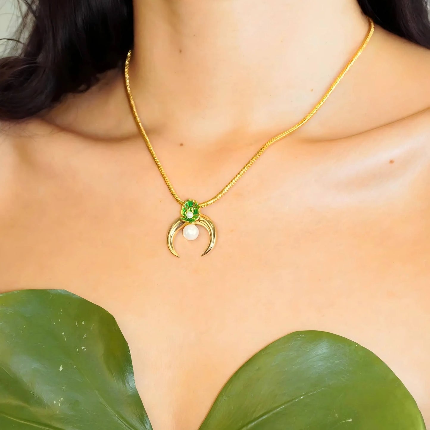 Work Piece x Ersa "Verdant Pulse" Press-on Nails & Jewelry Bundle