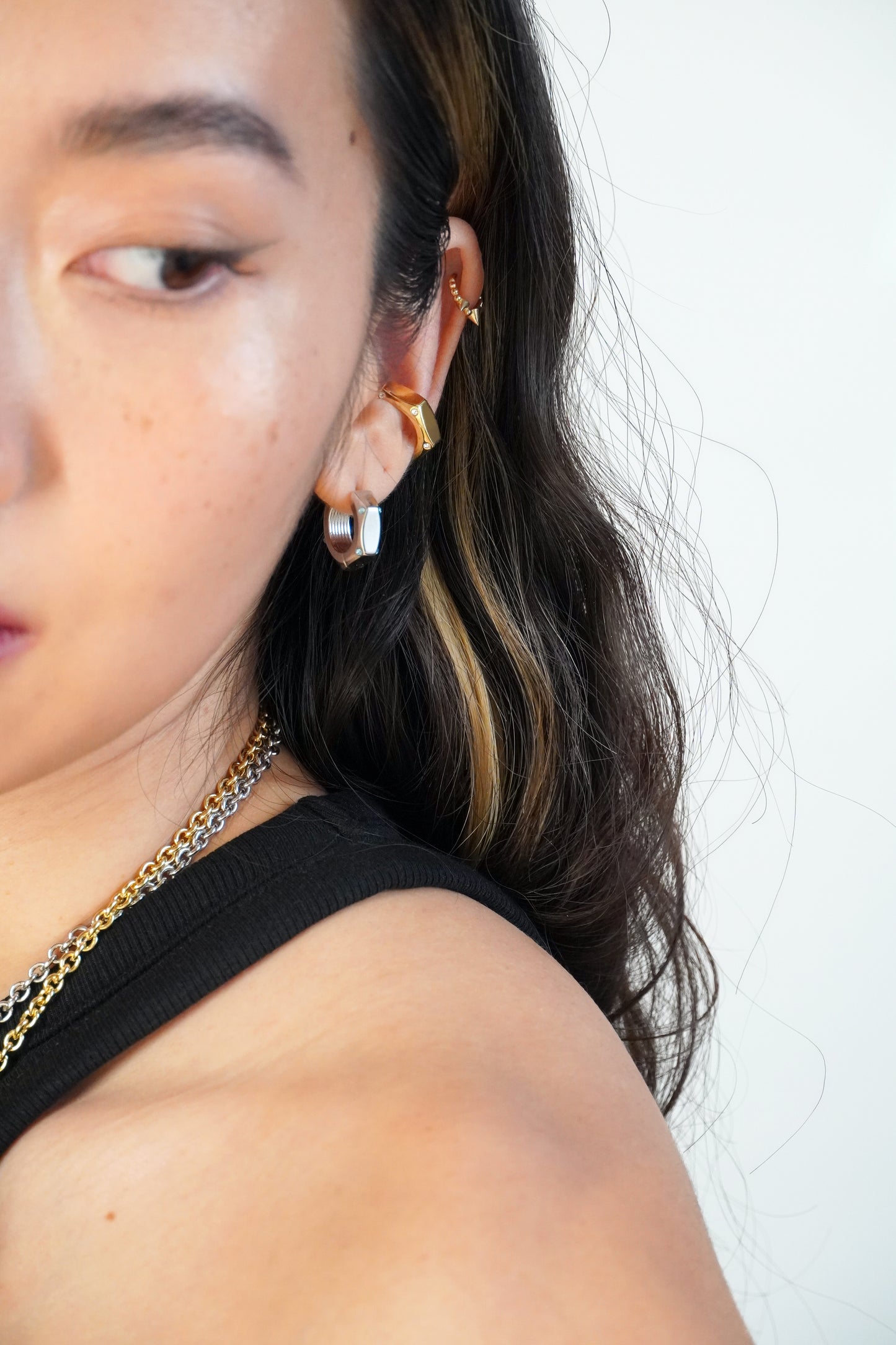 "It Stays Essential" Necklace + Ear Cuff Bundle - Gold